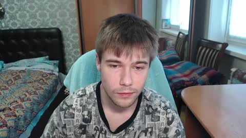 Tom online show from April 10, 2026, 10:42 am