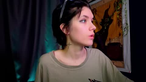 Hyeon Jin online show from January 4, 2025, 11:17 pm