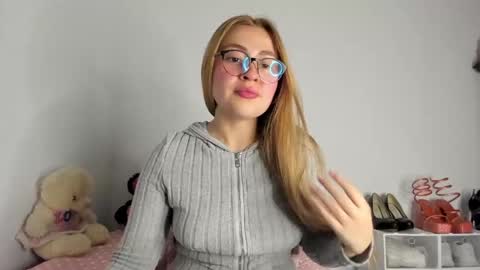 Hyun Joo online show from April 29, 2026, 4:22 pm