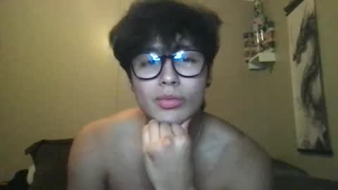 hyunluv online show from October 18, 2025, 8:26 am