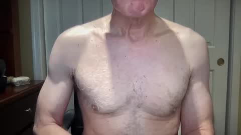 Snapshot of i8bgcq chatting on December 2, 2024, 7:16 pm The Talented Mr. DILFy online show from December 2, 2024, 7:16 pm