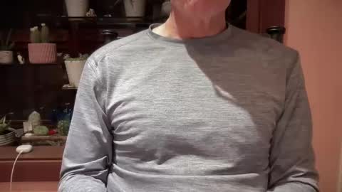 Snapshot of i8bgcq chatting on January 27, 2025, 2:10 am The Talented Mr. DILFy online show from January 27, 2025, 2:10 am