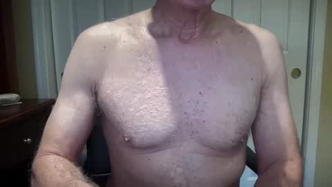 Snapshot of i8bgcq chatting on November 5, 2025, 2:50 pm The Talented Mr. DILFy online show from November 5, 2025, 2:50 pm