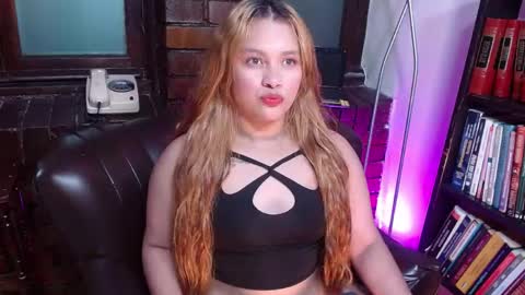 karoll online show from June 4, 2026, 3:12 am