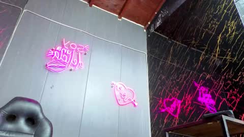 kelvis online show from March 22, 2026, 10:40 am