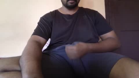 kira..... online show from April 26, 2026, 7:50 am