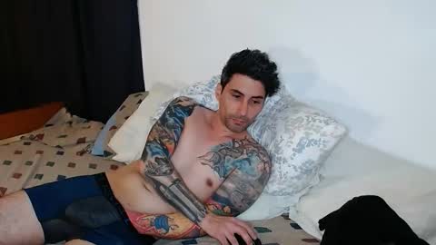 Snapshot of i_man_van chatting on March 18, 2026, 2:37 am Rylan Chase online show from March 18, 2026, 2:37 am