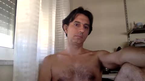 Snapshot of i_mark chatting on September 9, 2025, 6:35 am Mario online show from September 9, 2025, 6:35 am