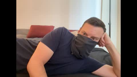 i o ro online show from December 22, 2024, 9:20 pm