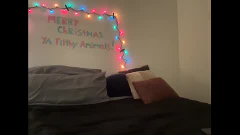 i o ro online show from December 25, 2024, 9:13 am