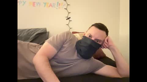 i o ro online show from January 5, 2025, 9:59 am