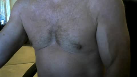 Snapshot of i_was_a_shy_dad chatting on July 6, 2026, 12:57 pm i_was_a_shy_dad online show from July 6, 2026, 12:57 pm