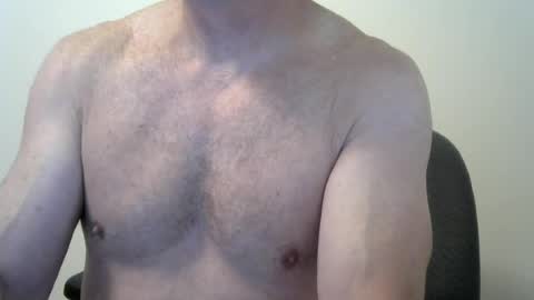 Snapshot of i_was_a_shy_dad chatting on July 16, 2026, 12:55 pm i_was_a_shy_dad online show from July 16, 2026, 12:55 pm