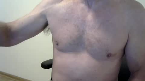 Snapshot of i_was_a_shy_dad chatting on July 17, 2026, 12:34 pm i_was_a_shy_dad online show from July 17, 2026, 12:34 pm