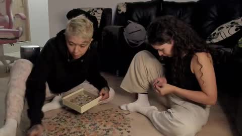 Snapshot of iam_nikki chatting on March 6, 2025, 9:25 am On instagram Imm  NikkiHelp me reach 100 likes online show from March 6, 2025, 9:25 am