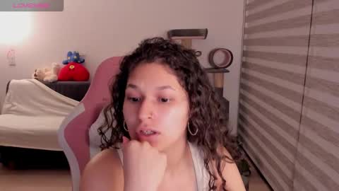 Snapshot of iam_nikki chatting on October 19, 2025, 3:40 am On instagram Imm  NikkiHelp me reach 100 likes online show from October 19, 2025, 3:40 am