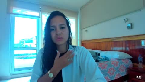 iam_your_fantasy online show from December 23, 2024, 7:20 pm