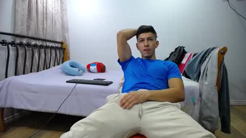 iam_yourbabyprincess_xd online show from January 29, 2025, 11:14 pm