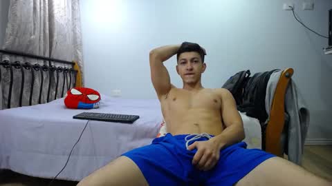 iam_yourbabyprincess_xd online show from February 14, 2025, 4:37 am