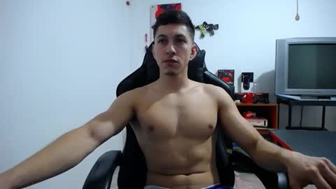 iam_yourbabyprincess_xd online show from September 16, 2025, 5:30 am