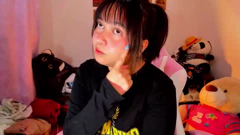 Snapshot of iam_zoechan chatting on November 4, 2025, 1:16 am Zoe 3 online show from November 4, 2025, 1:16 am