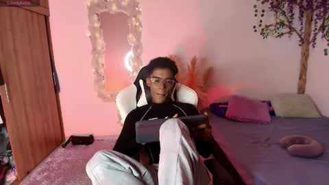 Snapshot of iamandrey_ chatting on June 8, 2026, 12:14 am iamandrey_ online show from June 8, 2026, 12:14 am