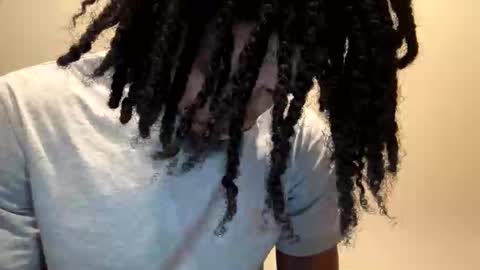 iamjohnny4u online show from April 7, 2026, 5:35 pm