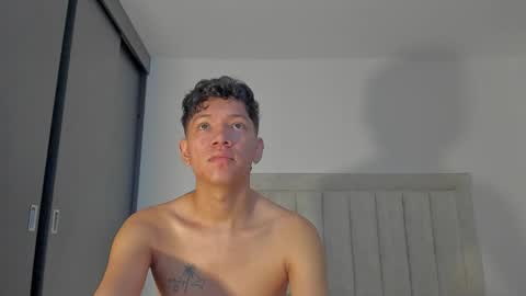 Juliiiiian online show from May 26, 2026, 12:01 pm