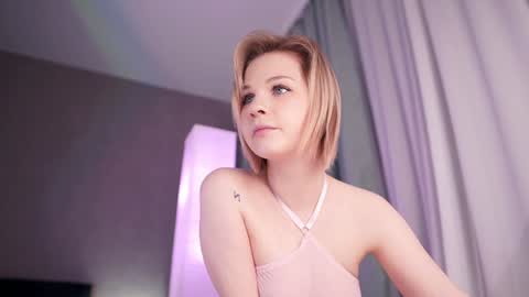 Snapshot of iamninamint chatting on January 21, 2025, 5:30 pm Nina  online show from January 21, 2025, 5:30 pm