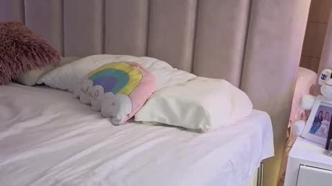 Nyxy online show from December 3, 2025, 11:08 am