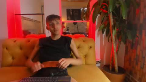 Thiago online show from January 7, 2025, 3:35 am