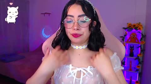 Snapshot of iamveroo chatting on September 11, 2025, 4:45 am Veronica NDEPENT MODEL online show from September 11, 2025, 4:45 am