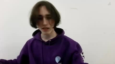 ian_bucks online show from April 11, 2026, 5:28 pm
