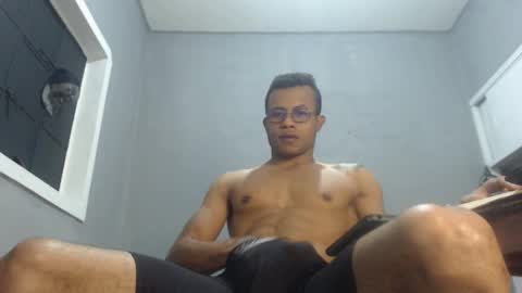 Snapshot of ian_tuner chatting on December 26, 2024, 7:03 am ian_tuner online show from December 26, 2024, 7:03 am