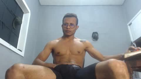 Snapshot of ian_tuner chatting on January 4, 2025, 7:13 am ian_tuner online show from January 4, 2025, 7:13 am