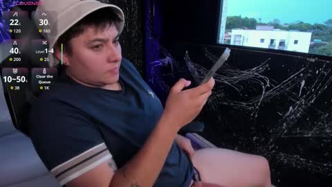 Snapshot of iangilbert chatting on September 27, 2025, 9:53 pm ian online show from September 27, 2025, 9:53 pm