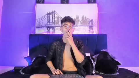 Snapshot of ianwayne_ chatting on December 9, 2024, 10:30 pm Andrew online show from December 9, 2024, 10:30 pm