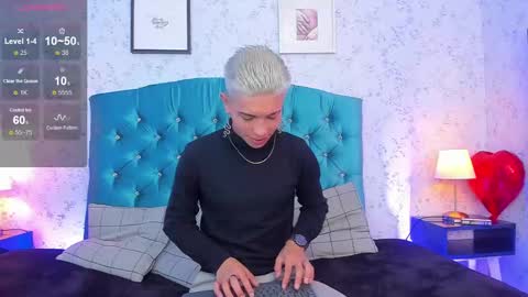 Snapshot of ianwayne_ chatting on February 11, 2025, 1:51 pm Andrew online show from February 11, 2025, 1:51 pm