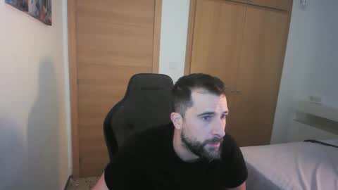 iberian_macho online show from November 28, 2025, 3:58 pm