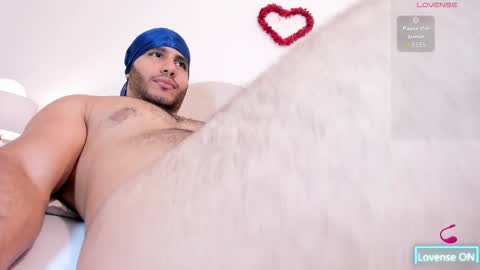 Snapshot of ibraiimm chatting on February 21, 2026, 8:32 pm Ibraim online show from February 21, 2026, 8:32 pm