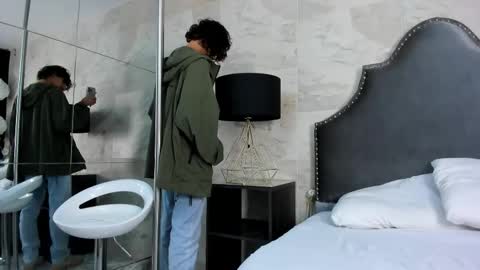 ibratxandy online show from October 10, 2025, 7:13 pm