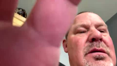 Snapshot of icanmakeyousquirt69 chatting on April 19, 2026, 8:00 pm icanmakeyousquirt69 online show from April 19, 2026, 8:00 pm