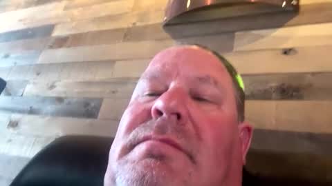 Snapshot of icanmakeyousquirt69 chatting on May 10, 2026, 7:41 pm icanmakeyousquirt69 online show from May 10, 2026, 7:41 pm