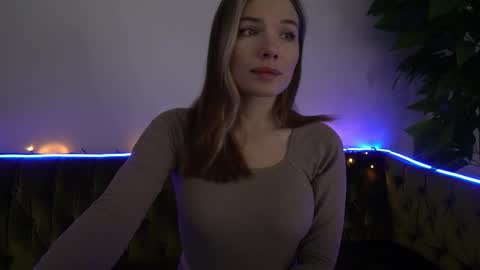 Danielle online show from February 10, 2025, 9:25 am