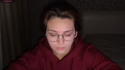 Ksenia online show from November 14, 2025, 5:00 pm