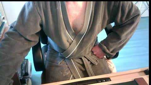 icumalot4you online show from April 6, 2026, 7:31 am