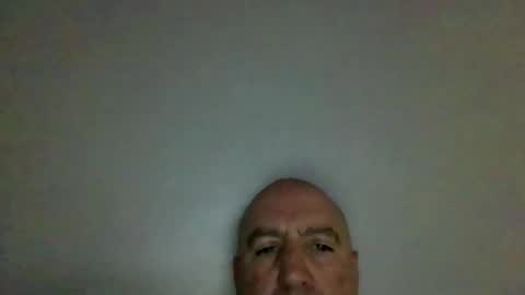 Snapshot of icumming chatting on February 14, 2025, 11:42 am icumming online show from February 14, 2025, 11:42 am