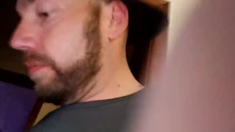 icyfucktoy online show from December 18, 2025, 2:50 am