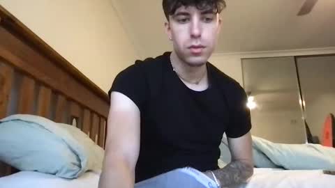 Snapshot of icyninesix chatting on February 24, 2025, 3:33 am icyninesix online show from February 24, 2025, 3:33 am