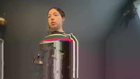 idiomslangs online show from November 25, 2025, 5:46 pm